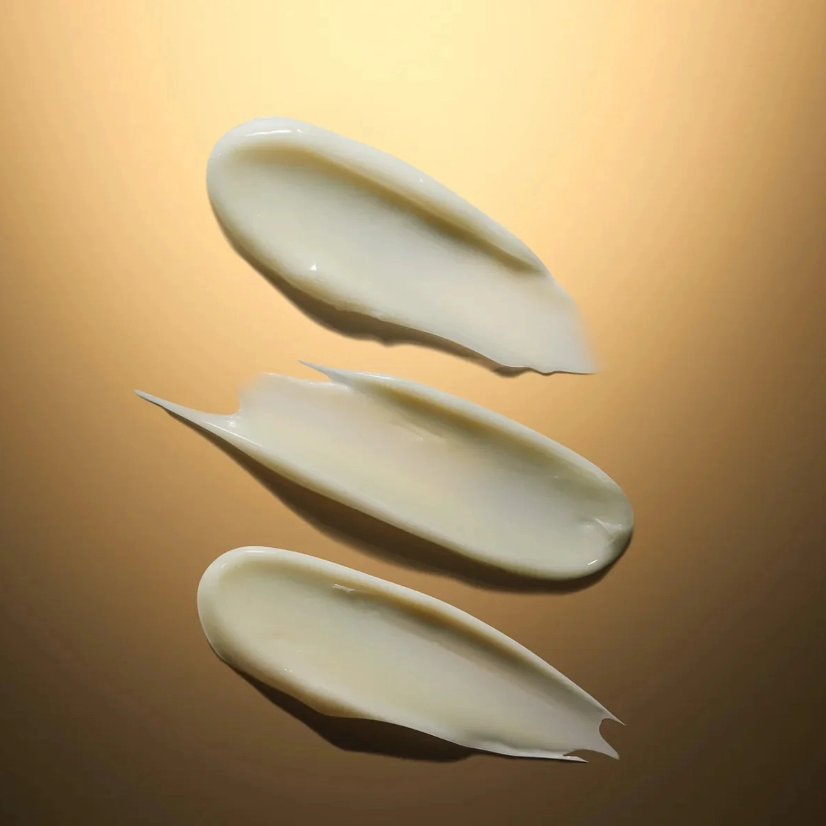 medicube deep lifting peptide eye cream 2