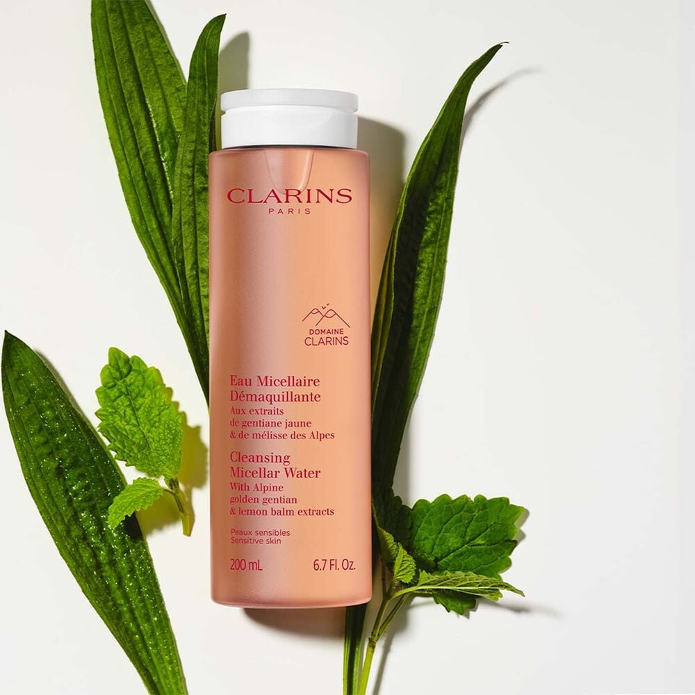 [3666057216886] Clarins Cleansing Micellar Water with Alpine Golden Gentian & Lemon Balm Extracts – Sensitive Skin – 200 ml